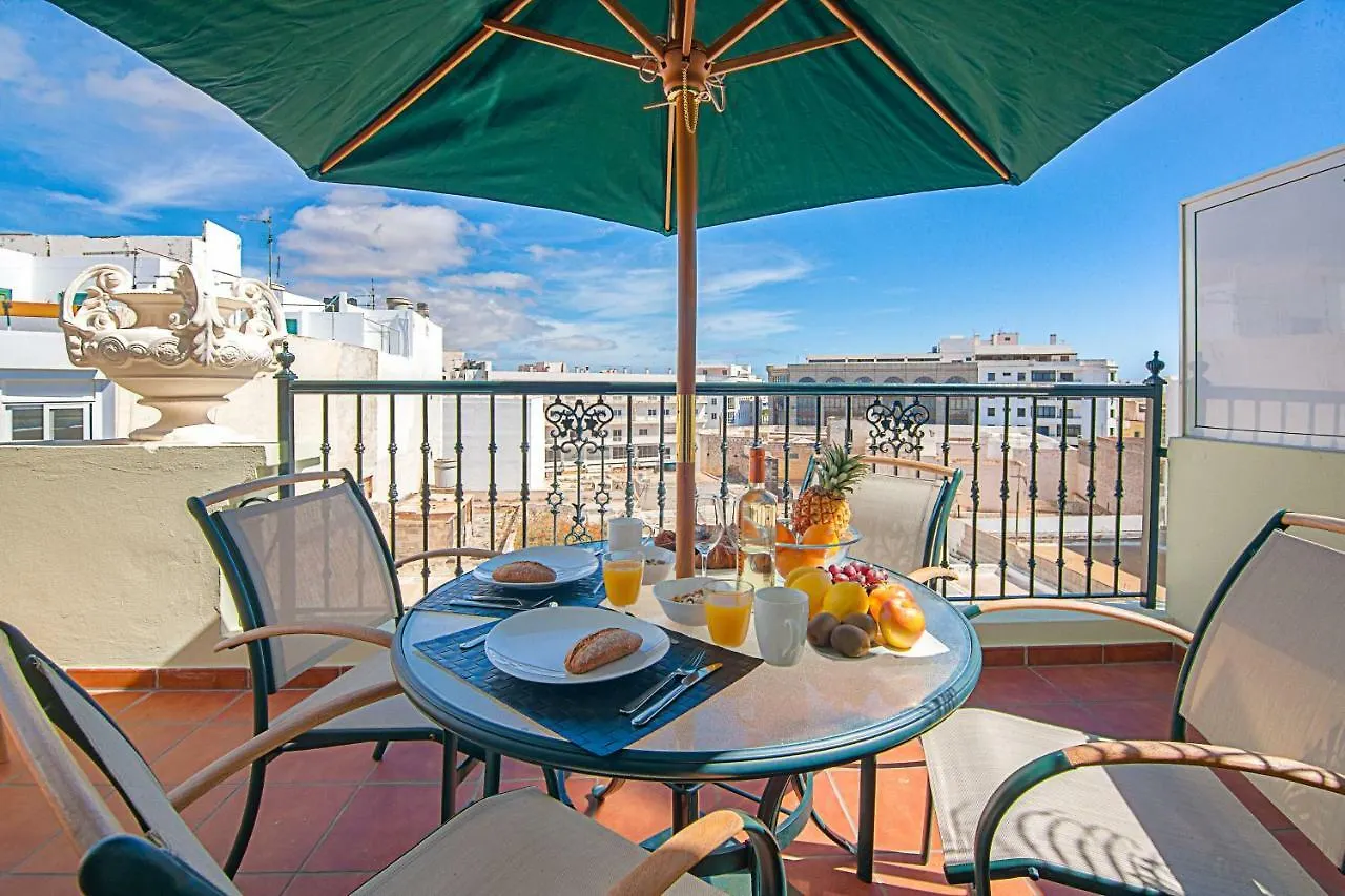 Rooms & Suites Terrace 4C Arrecife  Apartamento Arrecife (Lanzarote)